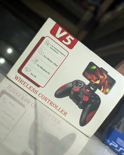 Manette de jeu vidéo sans fil