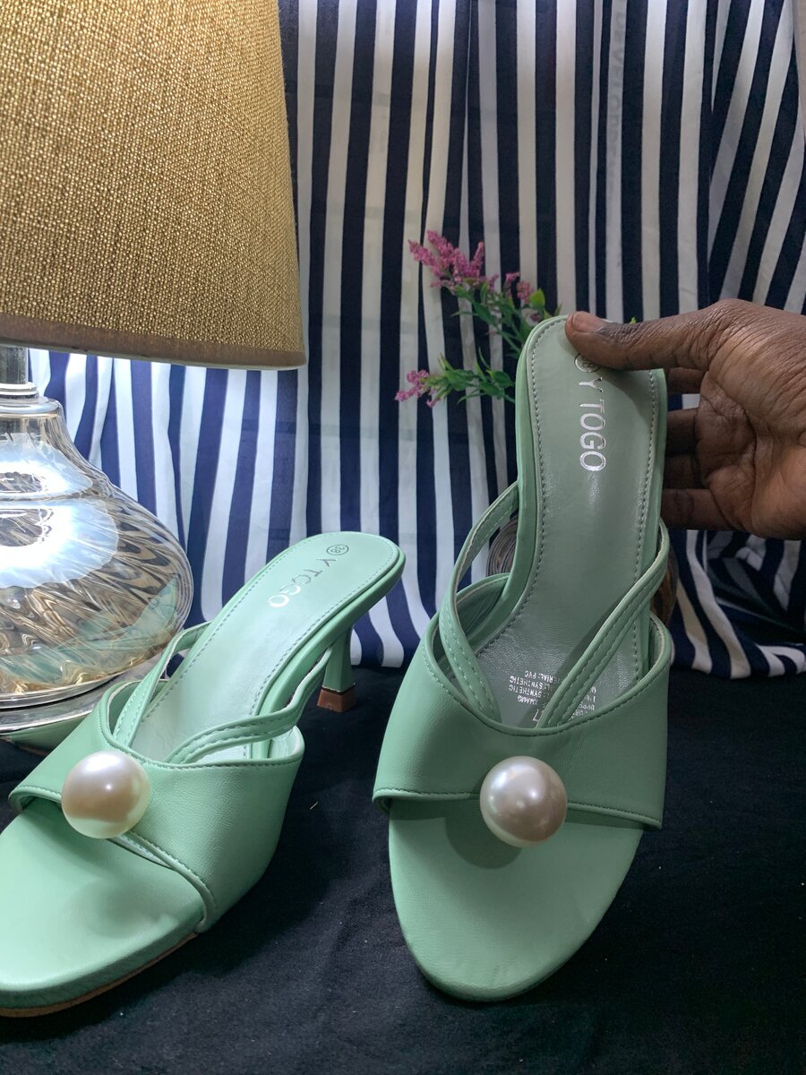 Stylish Women's Heeled Slides