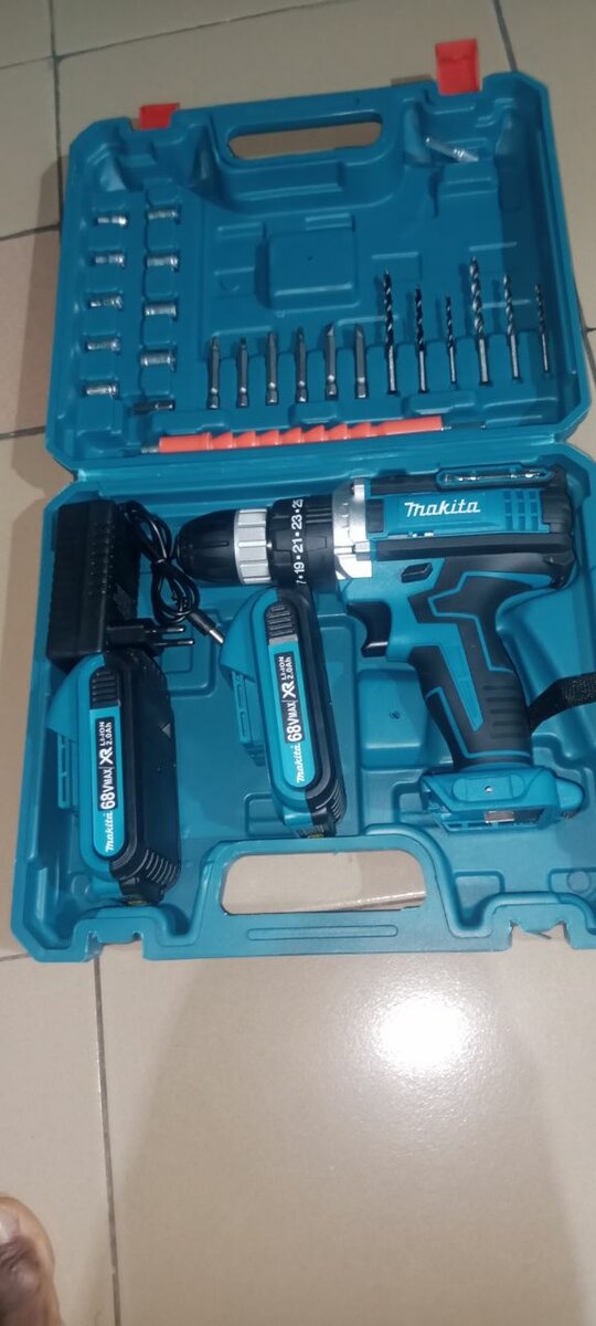 Perceuse sans fil Makita 18V