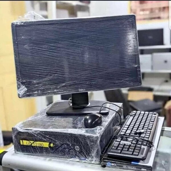 Ordinateur de bureau complet