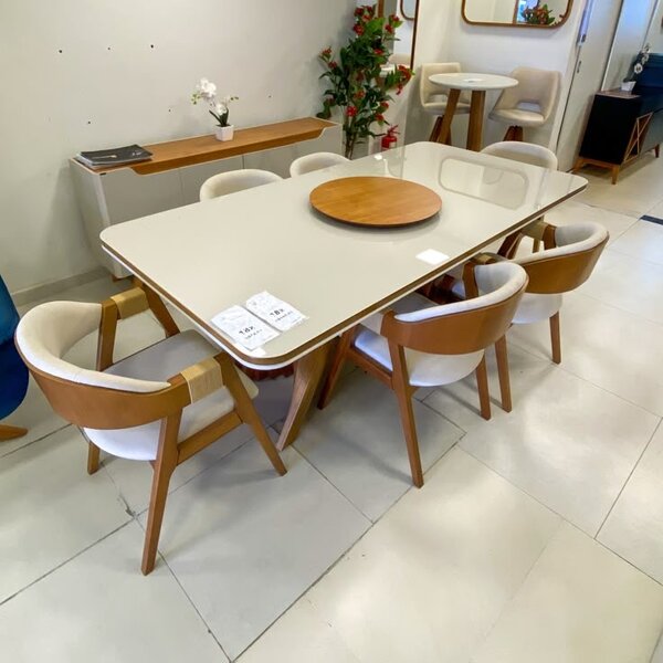 Table à manger moderne