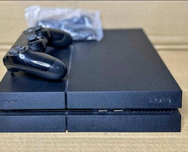 PlayStation 4 Slim - Console de jeux vidéo
