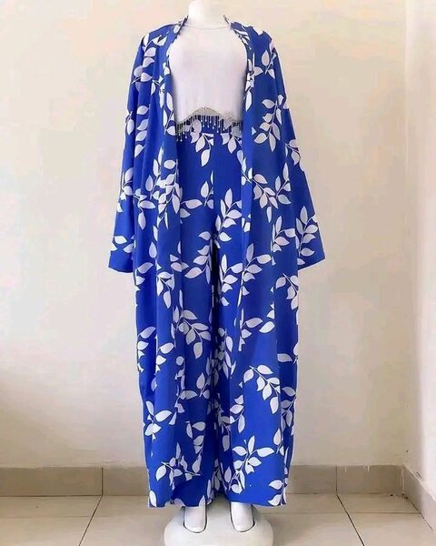 Ensemble pantalon et kimono fleuri bleu