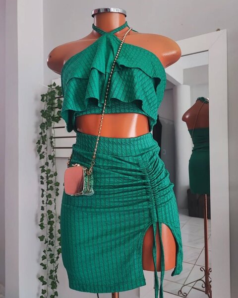 Robe élégante verte femme