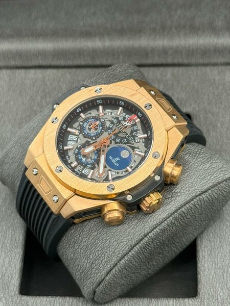 Montre de luxe moderne