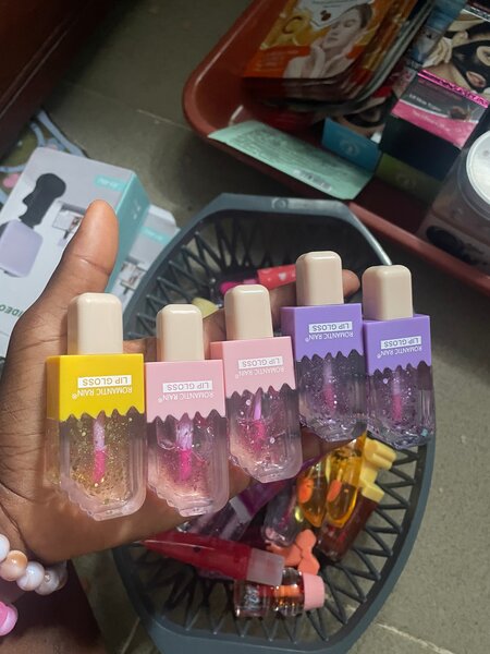 Gloss à lèvres hydratant