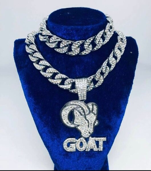 Collier en argent avec pendentif personnalisé