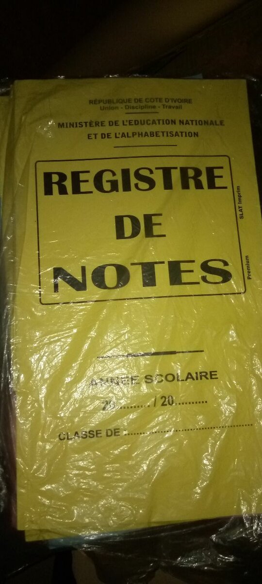 Cahier de Présences et Retards
