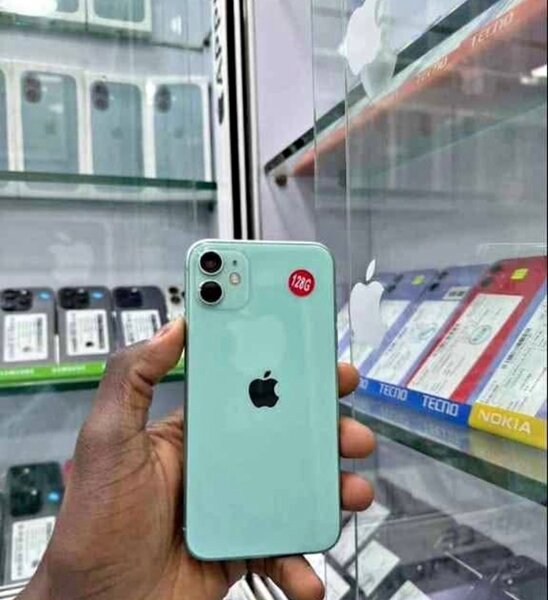 iPhone 11 128 Go Vert