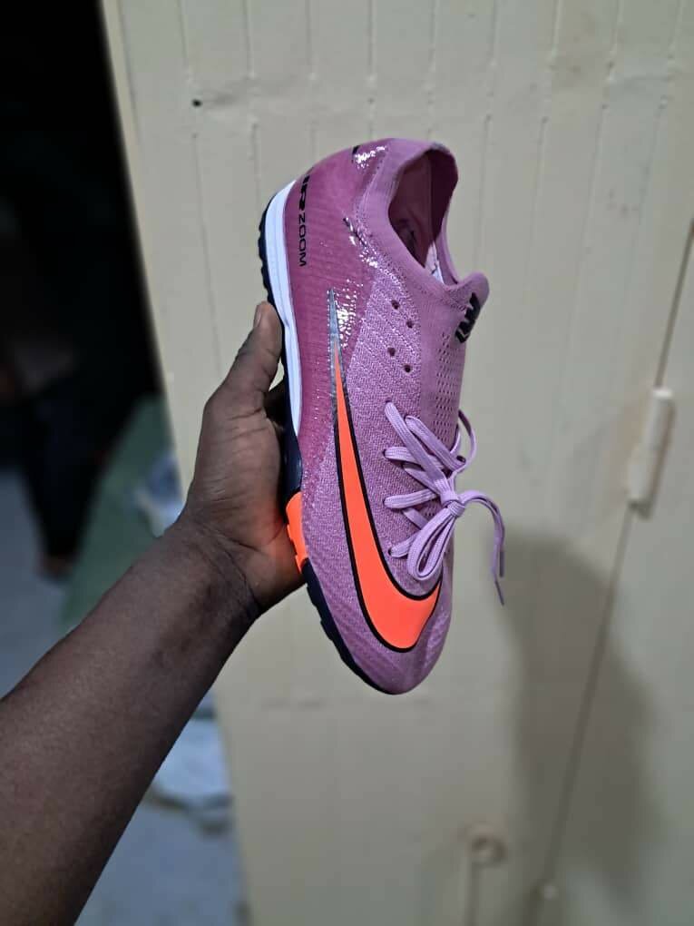 Chaussures de foot Nike Mercurial