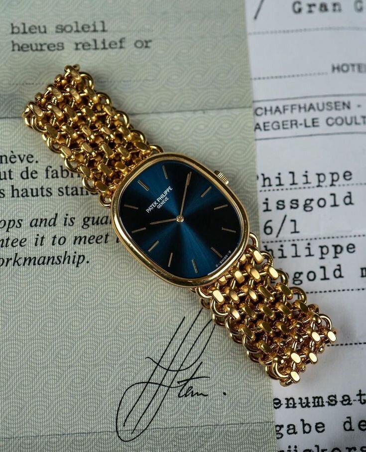 Montre femme luxe doré