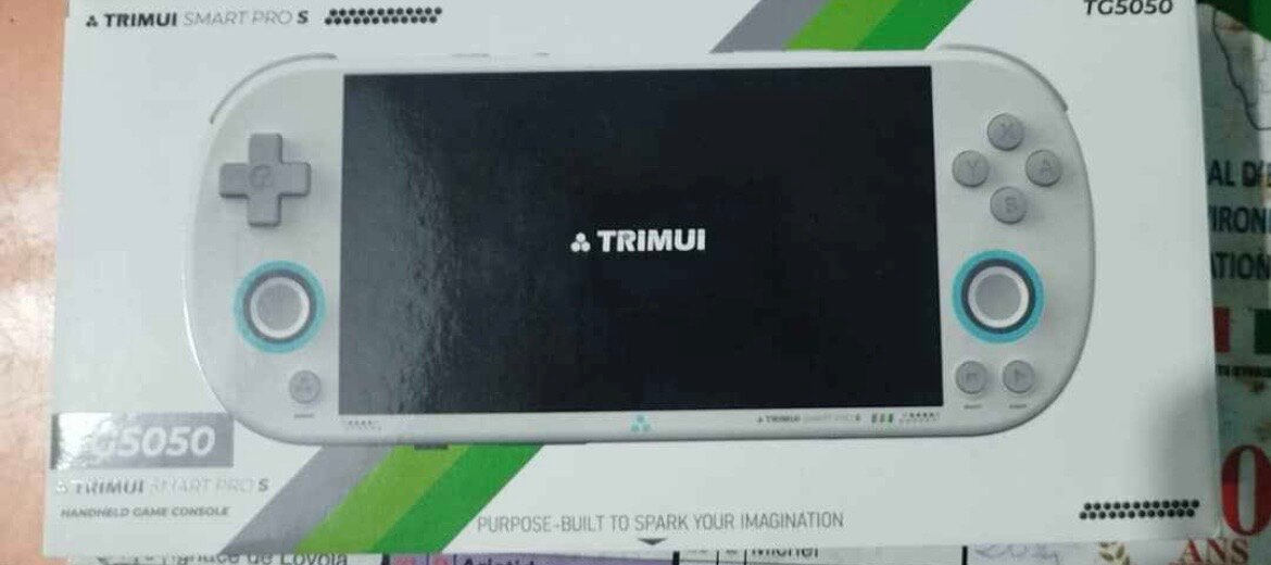 TRIMUI SMART PRO S TC5050 - Console de jeu portable