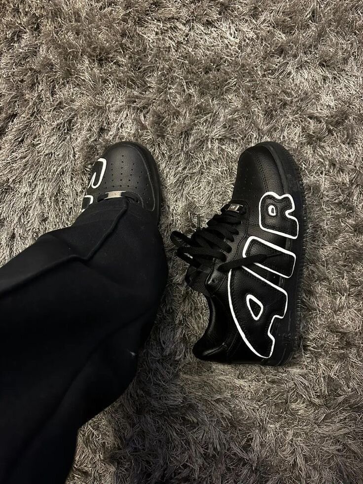 Nike Air Force 1 Black Sneakers