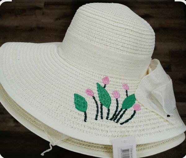 Chapeau d'été en paille