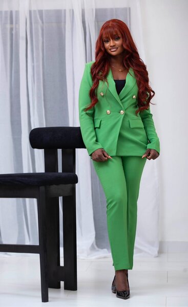 Pantalon costume vert femme chic