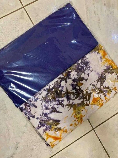 Tissu Wax et Uni Coloré