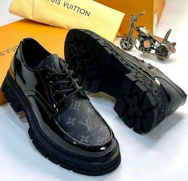 Chaussures homme luxe Louis Vuitton noir