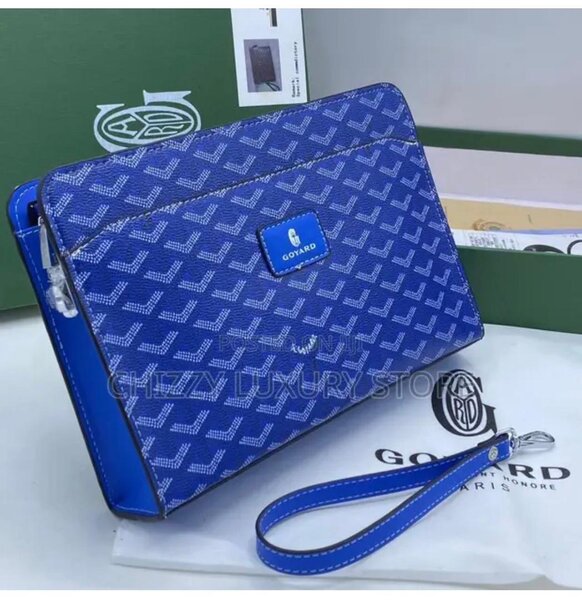 Pochette en cuir Goyard