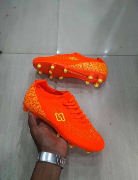 Chaussures de Football Professionnelles