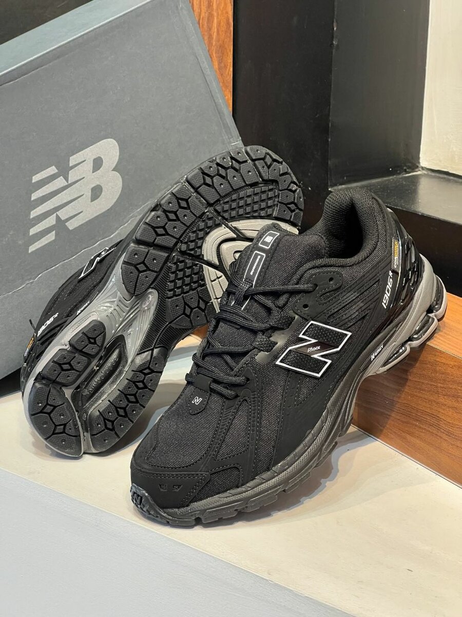 New balance 1906