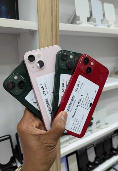 iPhone 13 - 128 Go, Couleurs Variées