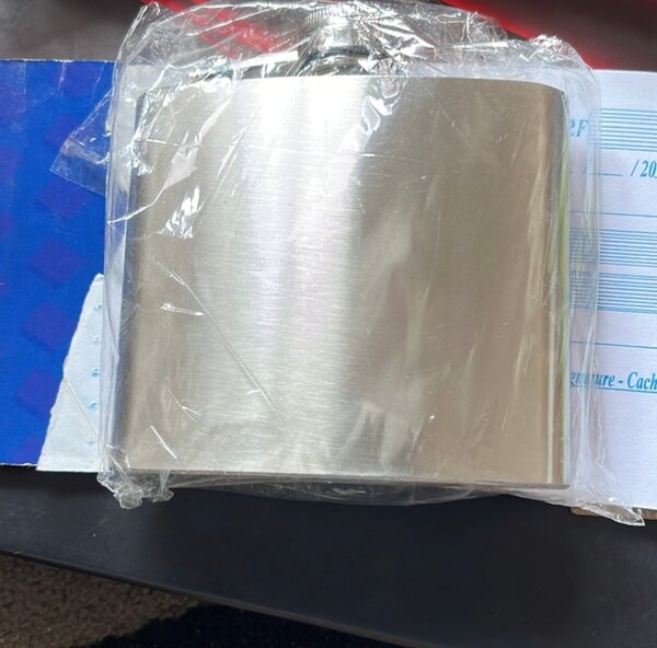 Flasque en acier inoxydable