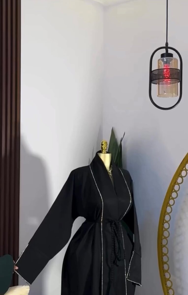 Elegant Black Abaya