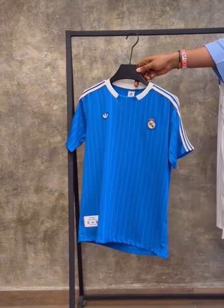 Maillot de football rétro bleu