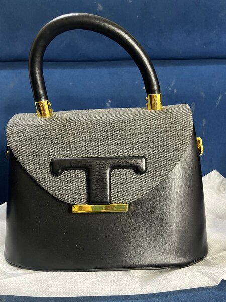 Elegant Black Handbag