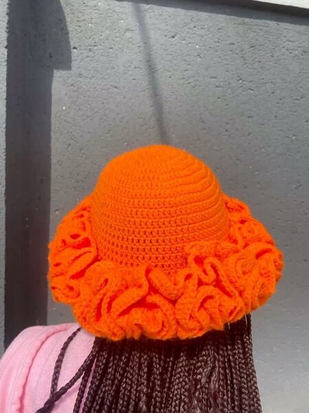Chapeau cloche crocheté bohème