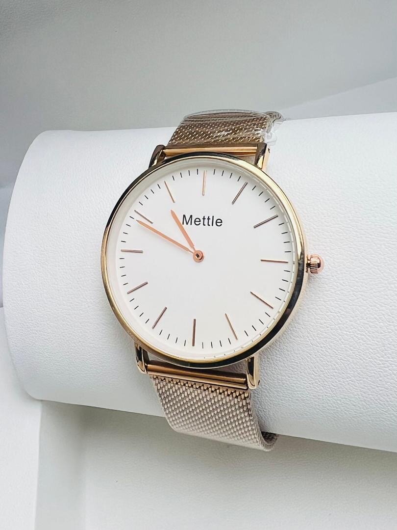 Montre élégante Mettle