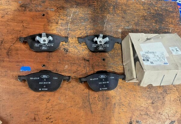 Plaquettes de frein Ford