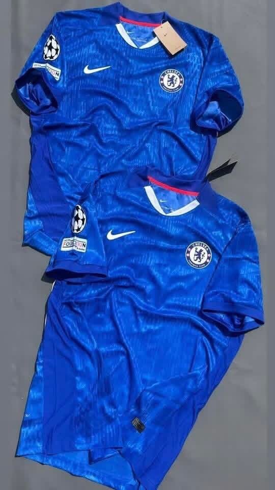 Maillots de football élégants