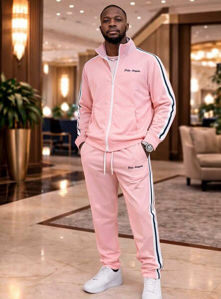 Survêtement rose stylé