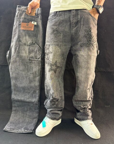 Jeans larges à motifs tendance