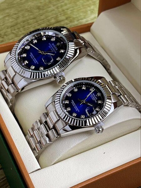 Montre couple luxueuse en acier inoxydable