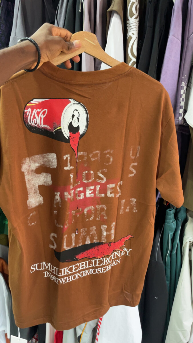 T-shirt Marron avec Coca-Cola