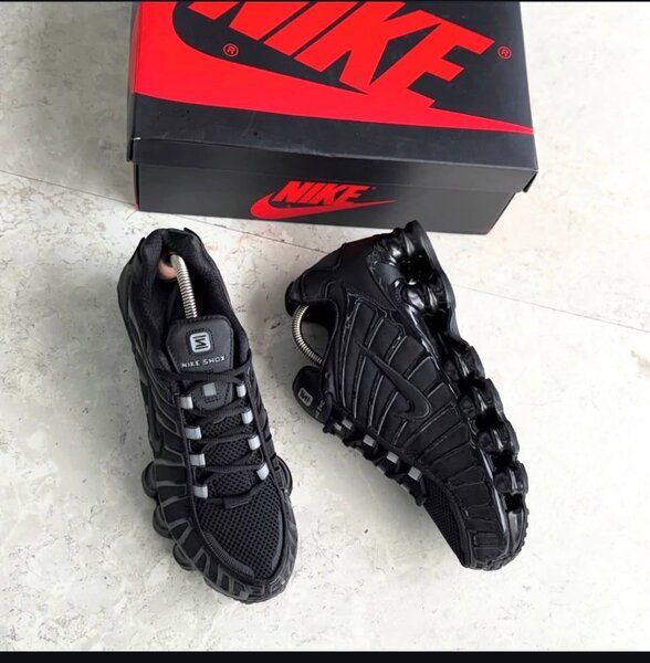 Nike Shox Gravity Noires