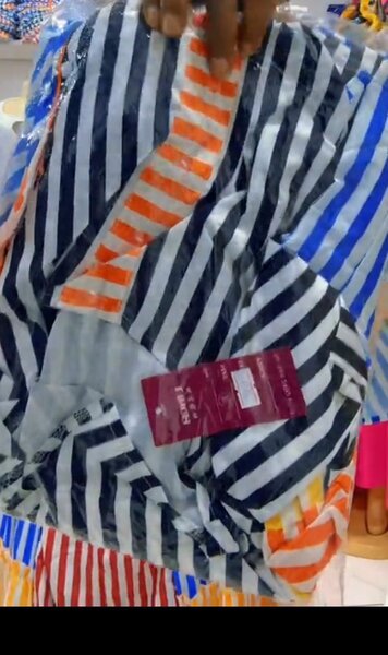 Robe rayée multicolore