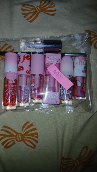 Trousse cosmétique pour les lèvres