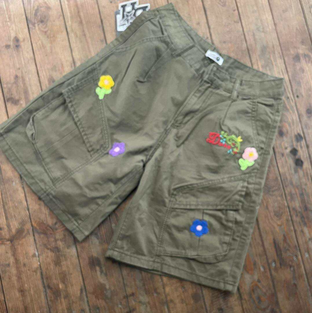 Shorts cargo floraux
