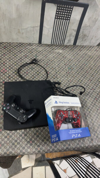 Console Sony PS4