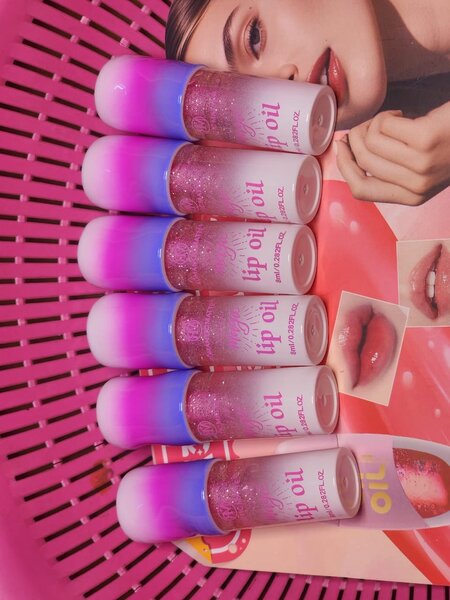 Huile à lèvres brillante