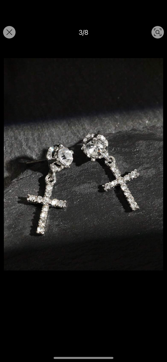 Boucles d'oreilles pendantes croix élégantes