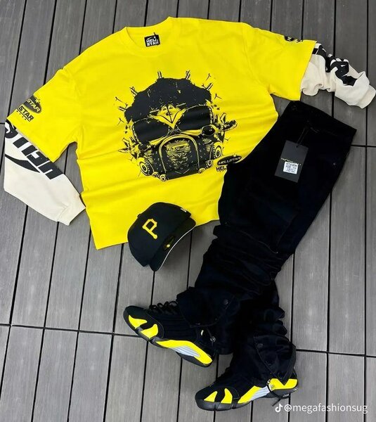 T-shirt jaune homme avec motif graphique noir