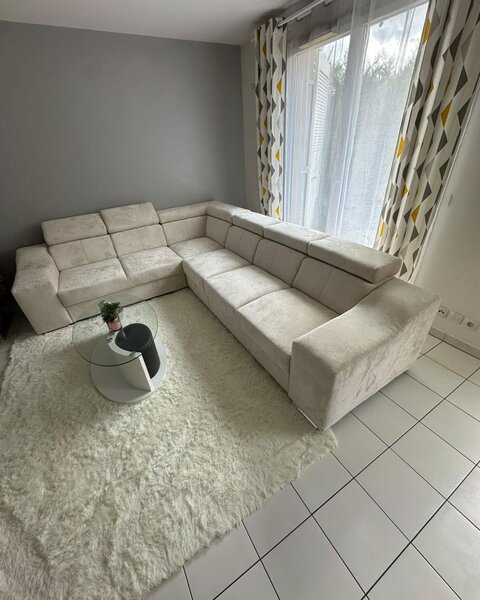 Canapé d'angle moderne gris