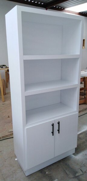 Étagère de rangement blanche moderne