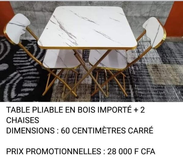 Table pliable bois + chaises