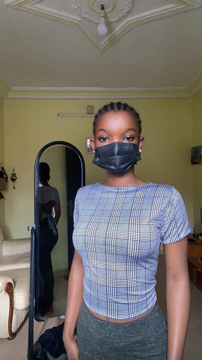 Haut à carreaux dos nu tendance