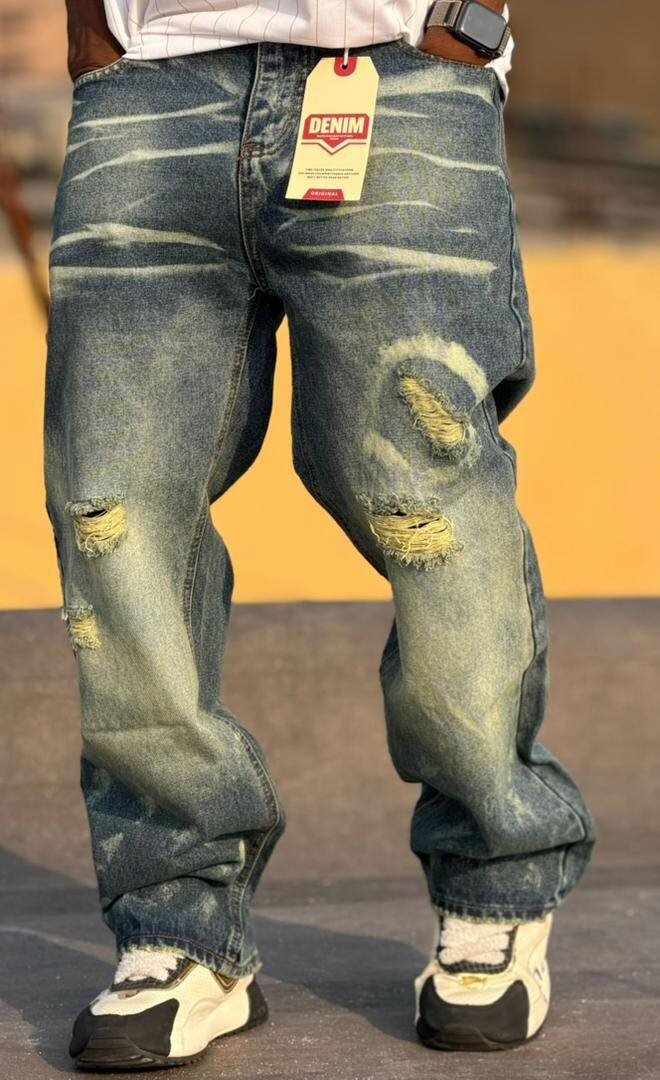 Jeans déchirés homme